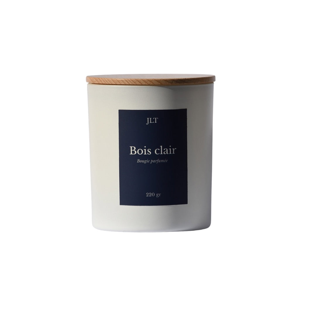 Bougie parfumée Bois clair JLT 220g en verre blanc mat étiquette bleu nuit